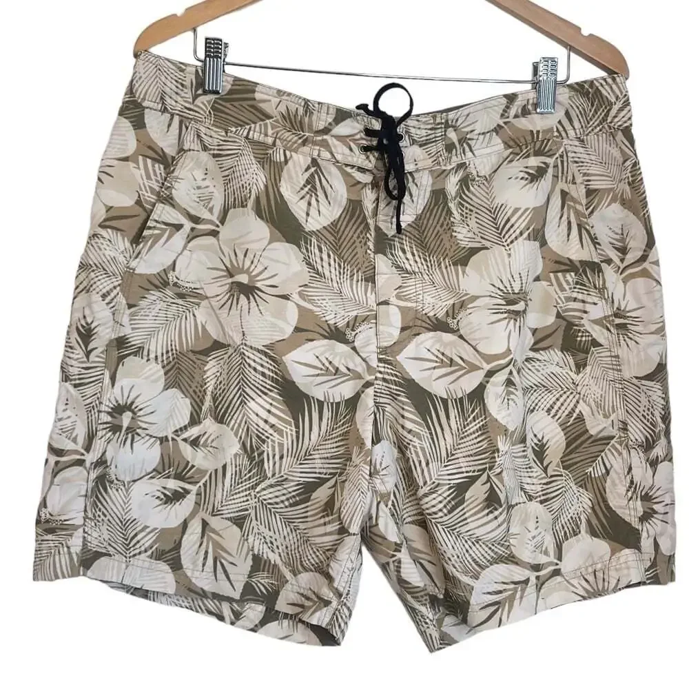 L.L. Bean Beige Floral Slant Pocket Casual Beach Vacation Swim Trunks Si…